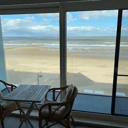 405 Op Zeedijk Met Frontaal Zeezicht 4de Verdiep Appartement *